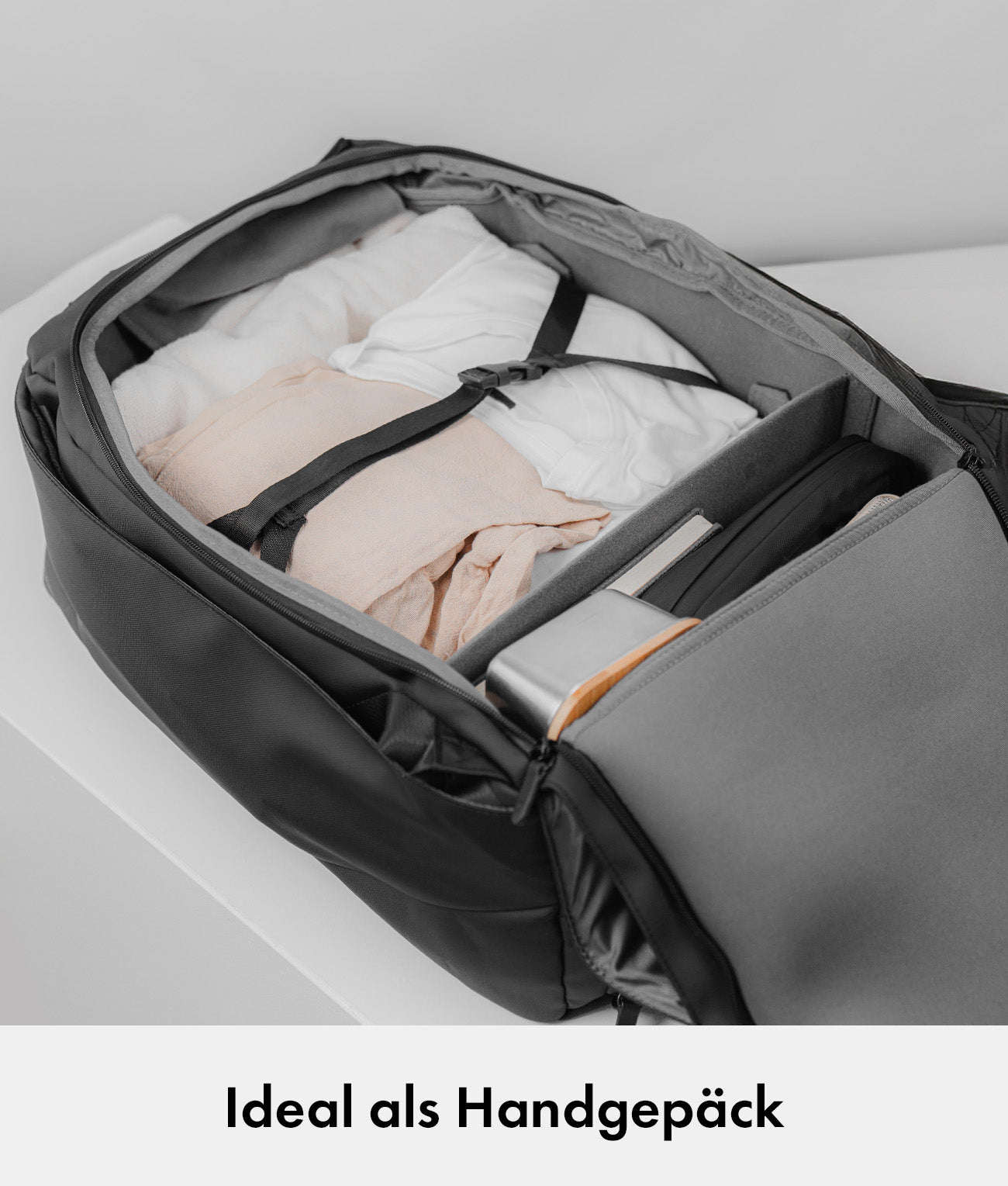 Travel Bag Bundle M – Travel Bag Ultimate + Packing Cubes + Toiletry Bag