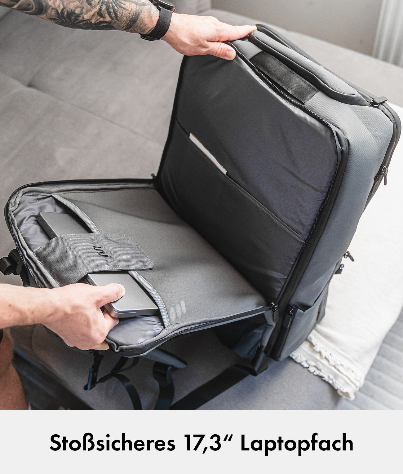 Travel Backpack Ultimate 2 + Hip Belt Pro Bundle